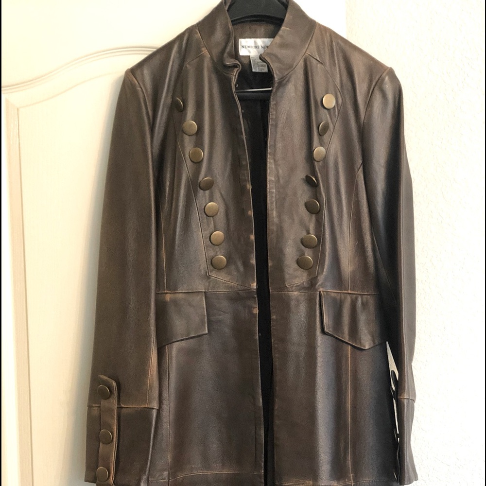 Long leather jacket